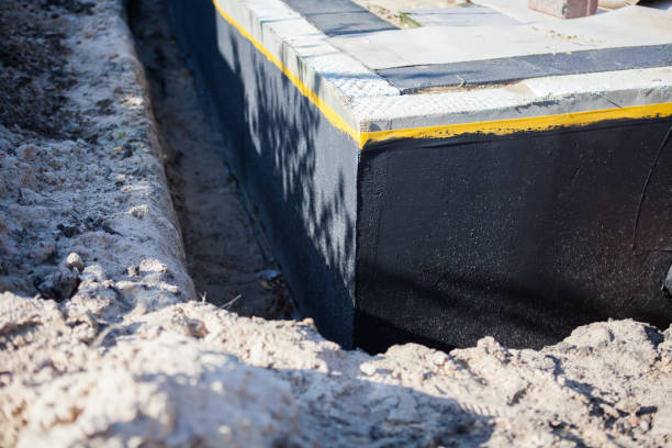 Professional Vapor Barrier Installation technician working in Watchung, NJ